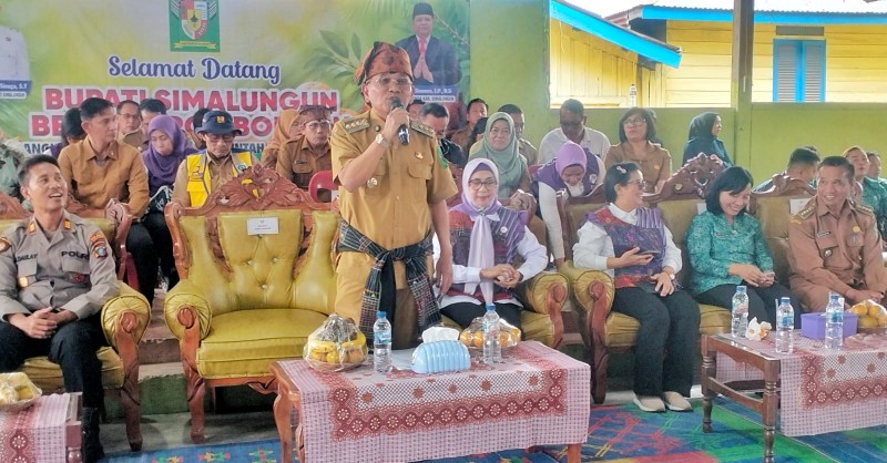Bupati Hadirkan Layanan Terpadu Bagi Warga Cingkes Dolok Silau Simalungun