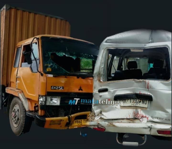 Suzuki Carry Dihajar Mitsubishi di Jalinsum Asahan