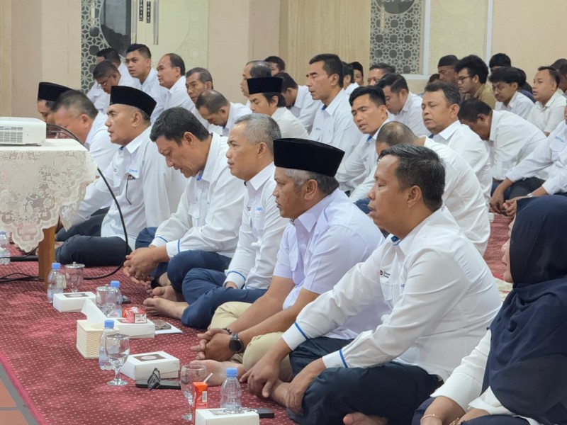 Perkuat Nilai Kepedulian dan Keselamatan, Pelindo Regional 1 Gelar Pengajian, Doa Bersama, Serta Santunan Anak Yatim Piatu