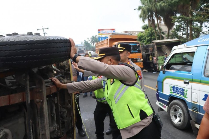 Terungkap Sebelum Tabrakan Beruntun, Mini Bus L300 Menabrak Cold Diesel