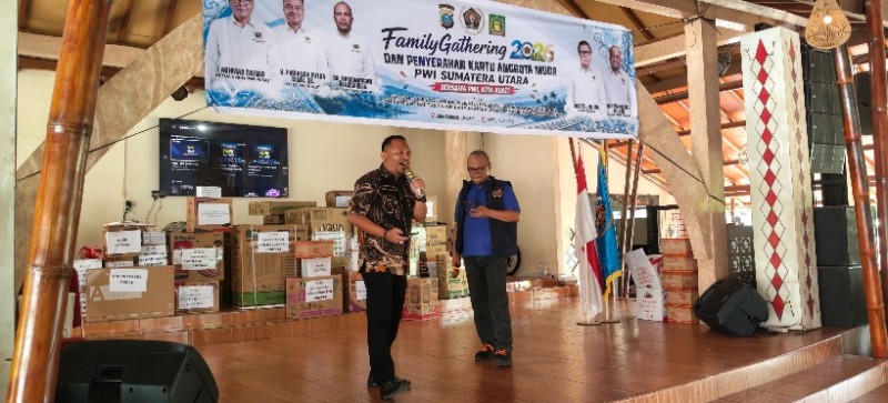 Pererat Sinergitas, Kakanim Imigrasi Belawan Hadiri Family Gathering PWI Sumut di Langkat
