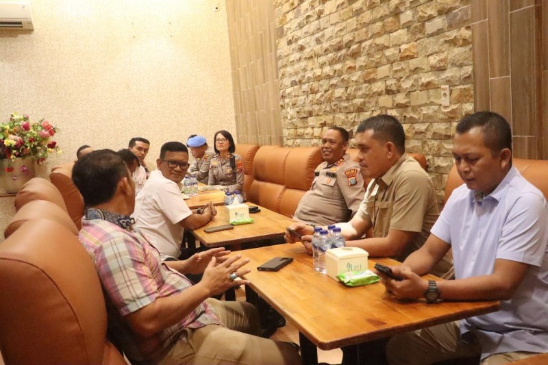 Coffee Morning Kapolres Dan Kajari Simalungun Perkuat Soliditas serta Sinergitas Penegakan Hukum Demi Rasa Aman dan Keadilan