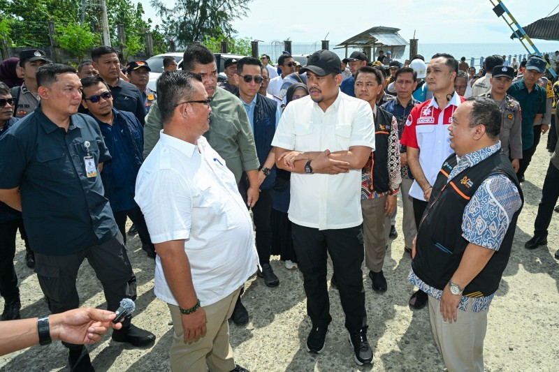 Gubernur Bobby Nasution Siapkan Gudang Logistik di Nias untuk Jaga Pasokan Saat Cuaca Buruk