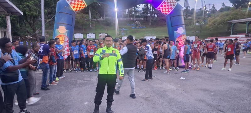 Polres Simalungun Gelar Pengamanan Ketat, Ratusan Peserta Meriahkan Run Fun Parapat 2026 Bank Sumut