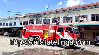 10 Kamar Rantauprapat Hotel Terbakar