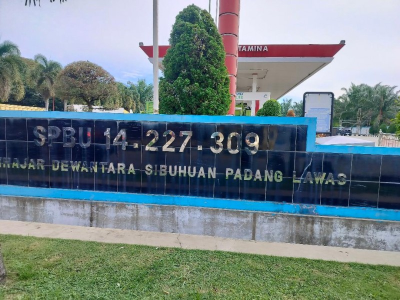 SPBU 14227309 Pasar Sibuhuan Diduga Mainkan Minyak Subsidi