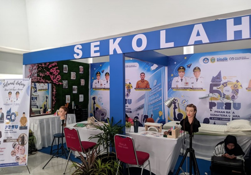 Tampilkan Kreativitas Siswa, SMK N 1 Beringin Ikut Ramaikan Paviliun Dinas Pendidikan Sumut