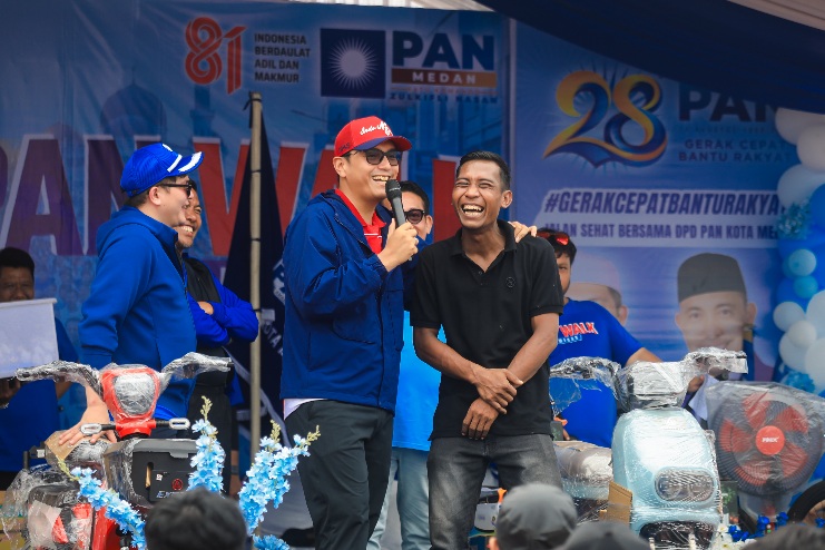 Apresiasi Gerak Jalan Santai, Wali Kota Medan Rico Waas Ajak Masyarakat dan Parpol Bersinergi Bangun Kota