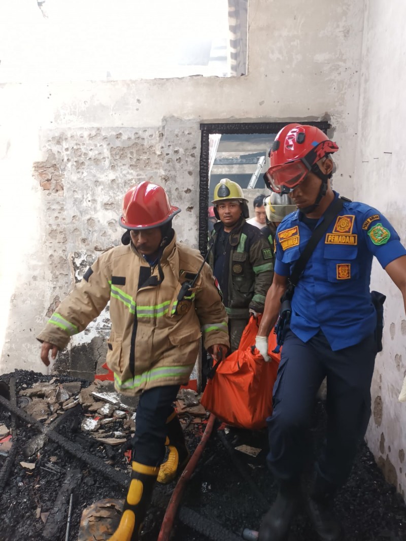 5  Rumah di Pandau Hulu II Medan Terbakar,  Lansia Tewas