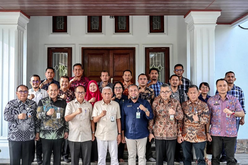 Gunungsitoli Capai Target UHC, Wagub Surya Minta Pelayanan Kesehatan Terus Diperkuat