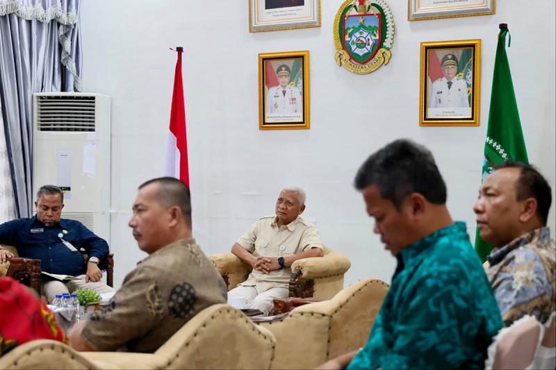 Rakor Khusus MBG, Pemprov Sumut Siap Dukung dan Perkuat Koordinasi Pelaksanaan Program Makan Bergizi Gratis