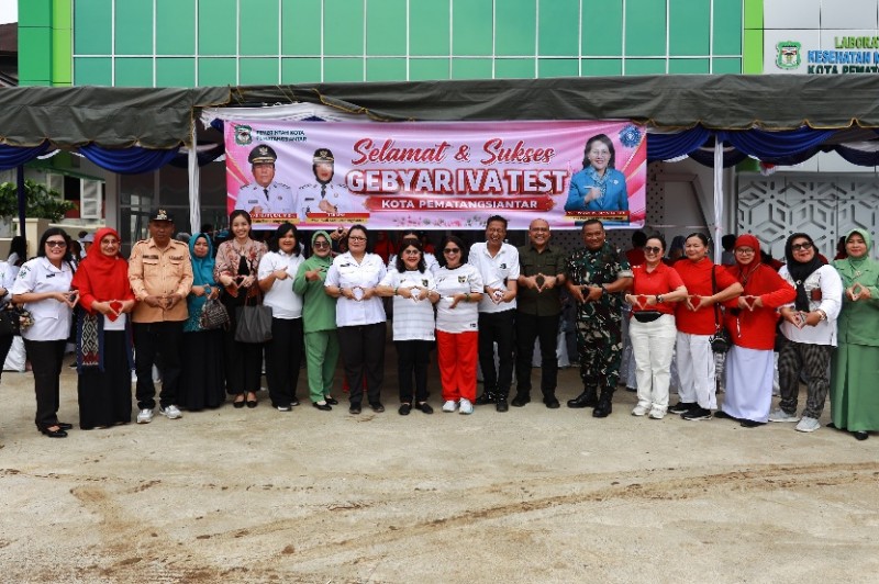 Dukung Perlombaan IVA Test Tingkat Sumut, Ketua PKK Tinjau Gebyar IVA Test 2026 di Labkesda Siantar