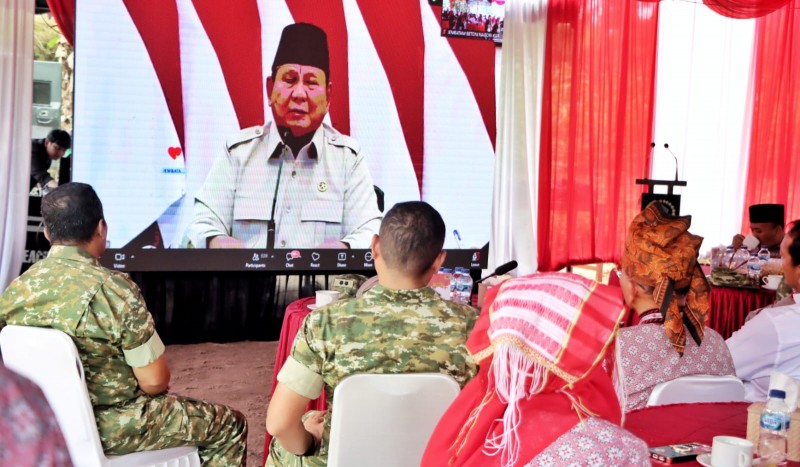 Oleh Presiden RI, Bupati dan Forkopimda Hadiri Peresmian Jembatan Garuda dan Air Bersih Melalui Daring