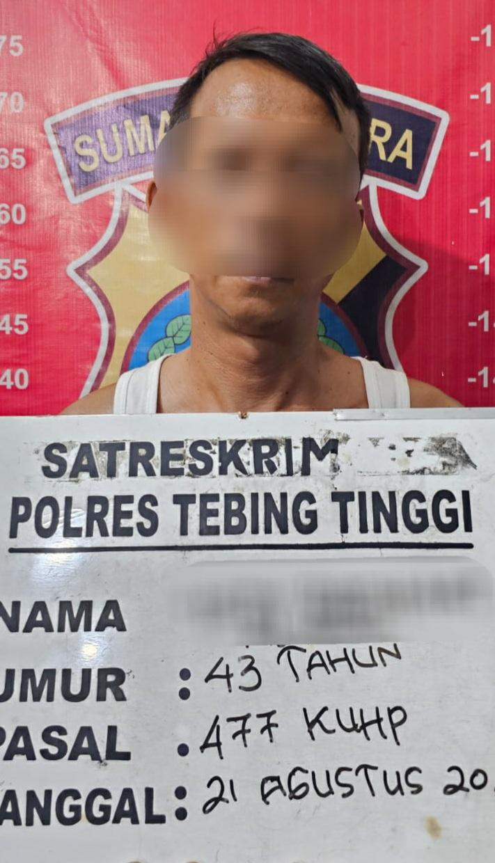 Toko Dibobol, 150 HP Lenyap, Ini Tampang Pelaku
