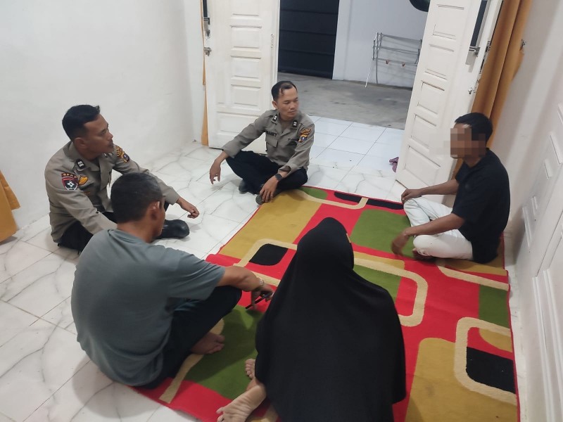 Polsek Siantar Martoba Mediasi Masalah Ibu Kandung dan Anaknya di Jalan Batu Permata Raya