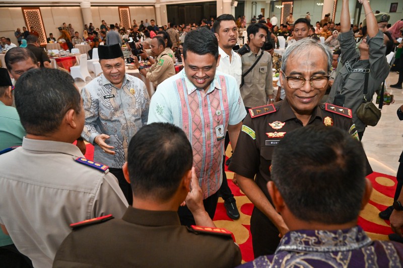 Jadi Orang Tua Asuh Nazir Wakaf, Bobby Nasution Dorong Percepatan Sertifikasi Tanah Wakaf di Sumut