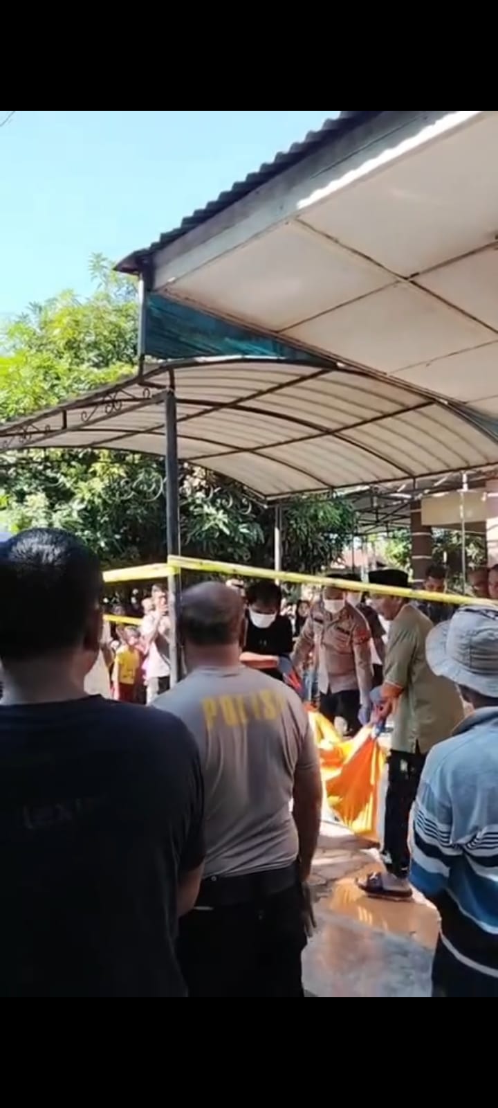 BREAKING NEWS...!!! Polisi Muda Sabhara Deliserdang Bunuh Lansia,  Tewas dengan Luka Tikam