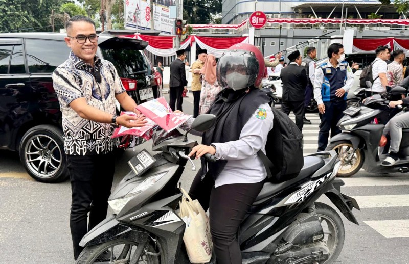 Pemko Dan PWPM Kibarkan Semangat  Merah Putih di Jalanan Kota