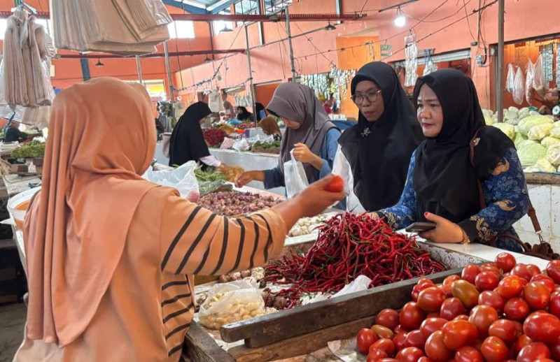 Harga Cabai Merah di Aceh Selatan Tembus Rp60 Ribu, Dinas Pangan Pantau Pasar Setiap Hari