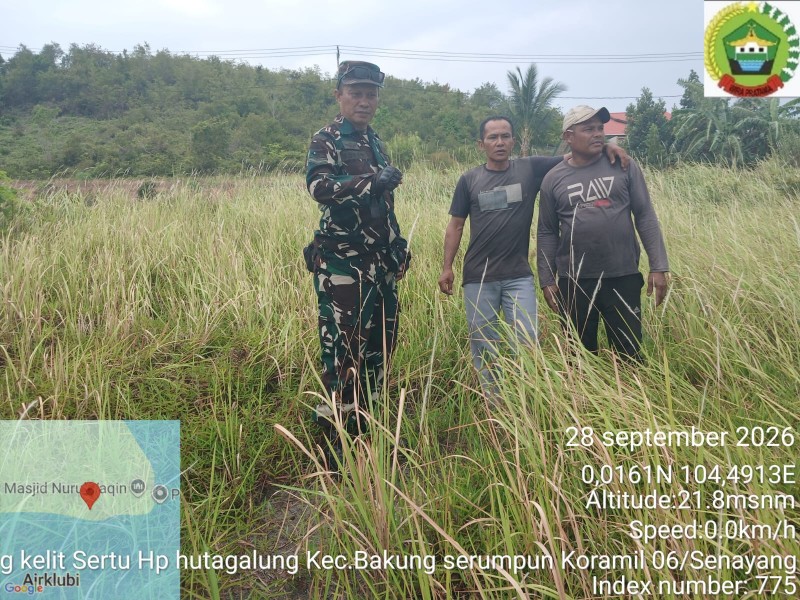 Babinsa Koramil 06/Senayang Ajak Warga Tanjung Kelit Cegah Karhutla Sejak Dini