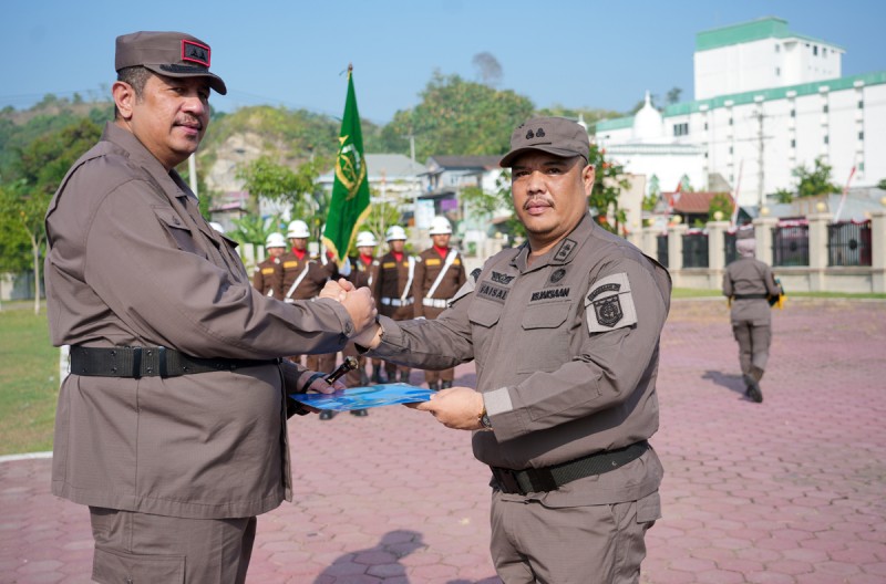 Kajati Sulbar Budi Hartawan Panjaitan Pimpin Upacara Peringatan HUT ke-81 Kejaksaan RI