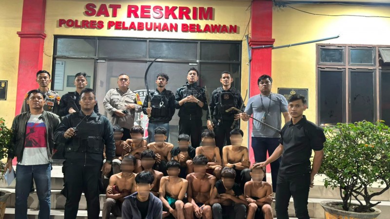 Polres Pelabuhan Belawan Tangkap 13 Pemuda Terkait Geng Motor dan Tawuran, Sita 4 Sajam dan Ketapel