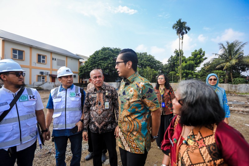Rico Waas Tegaskan Puskesmas Tuntungan Harus Rampung Tepat Waktu