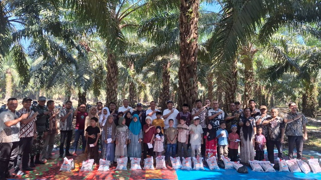 Rp762 Juta Mengalir dari Kebun Sosa: Bukan Sekadar CSR, Ini Bukti PTPN IV Regional 2 Hadir untuk Warga Padang Lawas