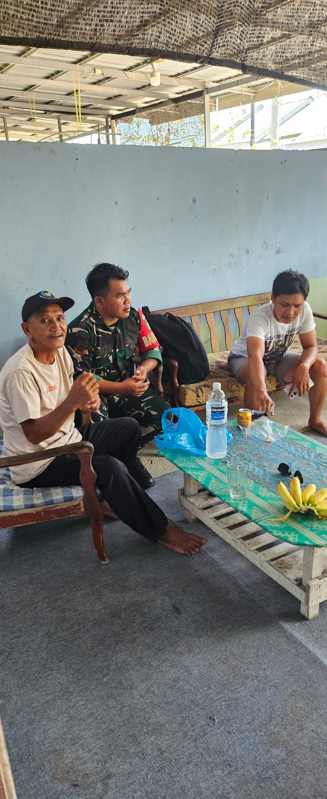 Jaga Generasi Penerus Bangsa, Babinsa Desa Penaah Ingatkan Bahaya Narkoba dan Judi Online