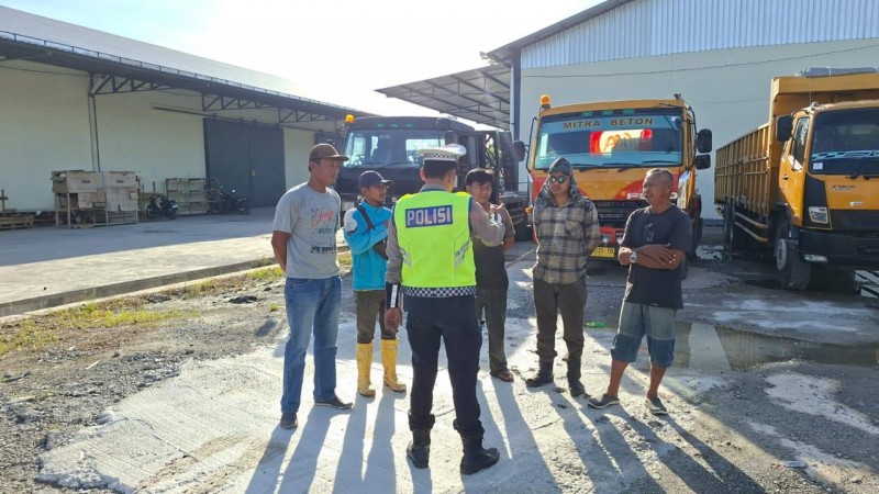 Satlantas Polres Simalungun Gelar POLANTAS KARIB, Ajak Masyarakat Nagori Pematang Simalungun Tertib Berlalu Lintas