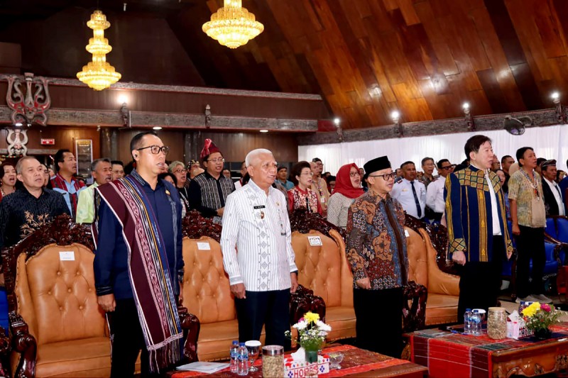 Wagub Sumut  Dorong Kolaborasi Lintas Sektor untuk Transformasi Sekolah Kristen di Indonesia