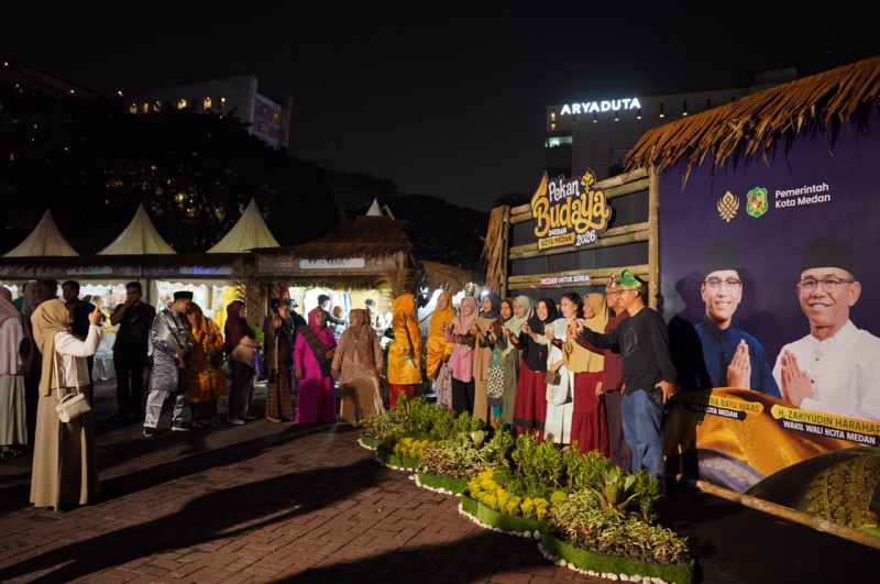 Buka Pekan Budaya Medan 2026, Rico Waas Main Gendang Melayu Deli dan Ajak Masyarakat Rawat Warisan Leluhur