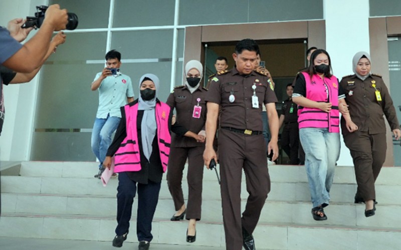 Kejati Sulbar Tahan 2 Tersangka Terkait Dugaan Korupsi Kredit Fiktif di PT PNM Unit Mekar Luyo, Kerugian Negara Mencapai Rp1,2 Miliar
