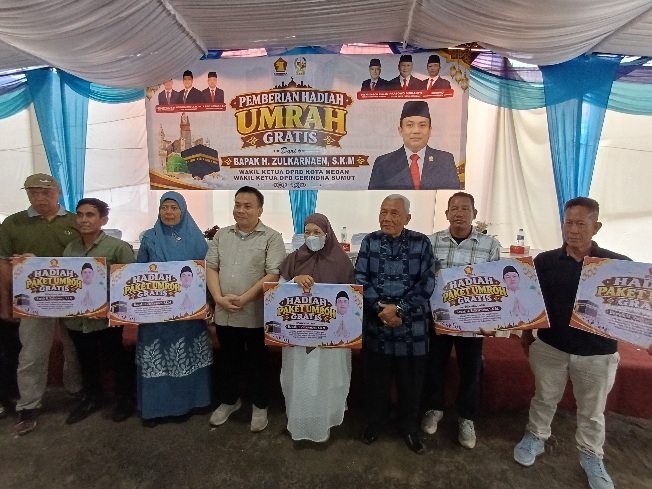 Zulkarnaen S.K.M Beri 7 Hadiah Umrah Gratis untuk Warga Medan