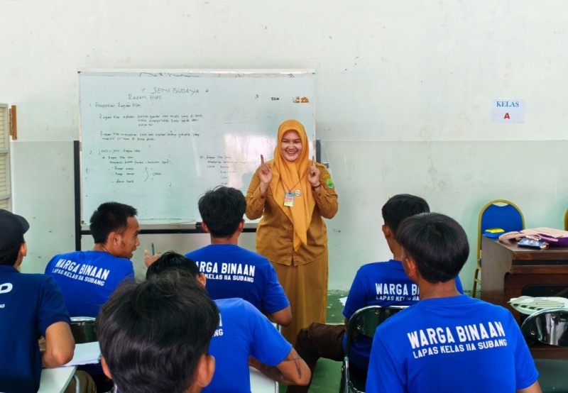 Lapas Subang Bersama SPNF SKB Perkuat Pendidikan Kesetaraan bagi Warga Binaan