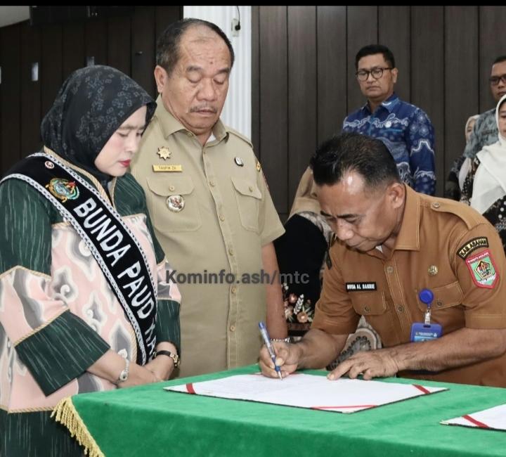 Bupati Asahan Hadiri Pengukuhan Pokja Bunda PAUD Dan Pelantikan Bunda PAUD Tingkat Kecamatan