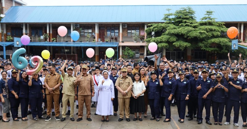 Jadi Pembina Upacara di SMP Cinta Rakyat 1 Siantar, Ini Pesan Wesly