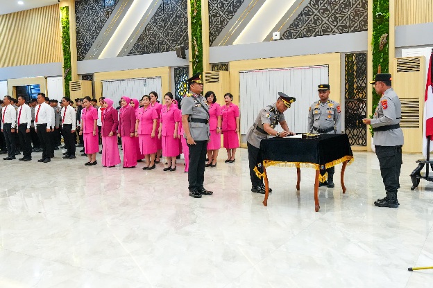Kapolda Sumut Tekankan Penguatan Fungsi Pengawasan dalam Sertijab Irwasda