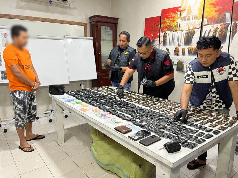 Kurir 450 Pcs Pod Getar asal Malaysia Diringkus Polisi Sempat Dikejar 5 Km