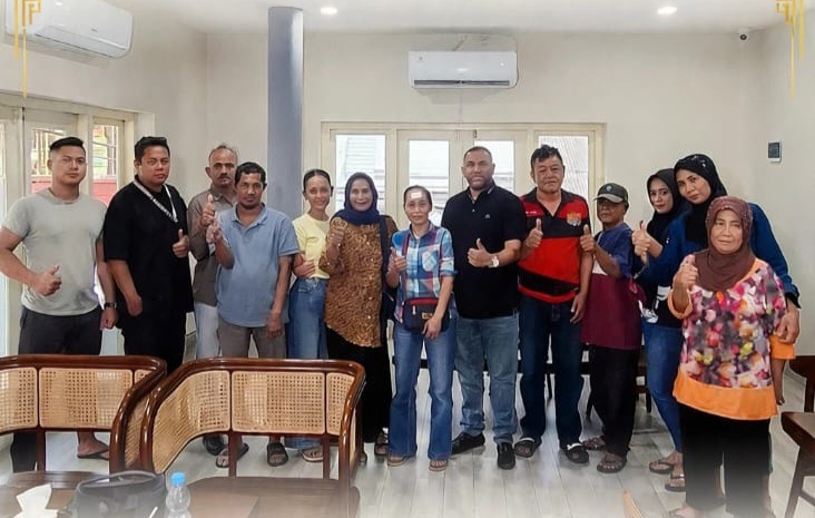 Rommy Van Boy SH Temui Pedagang Pagaruyung, Desak Solusi di Tengah Proyek Drainase