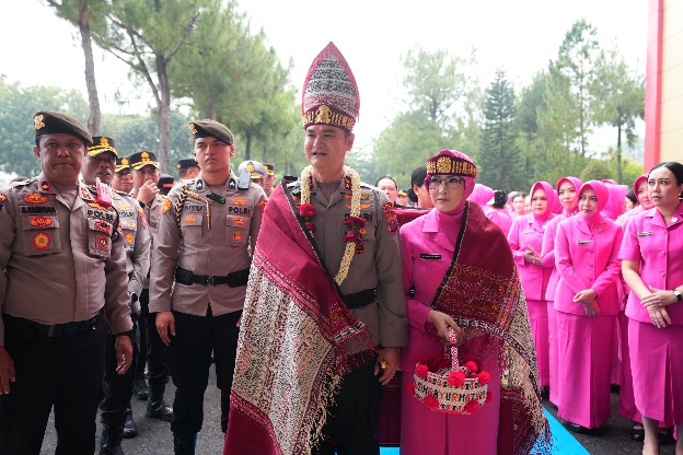 Irjen Pol Sonny Irawan Disambut di Mapolda Sumut