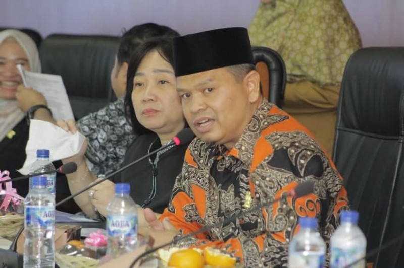 Kasman Lubis : Pantau Kualitas Udara.di Medan