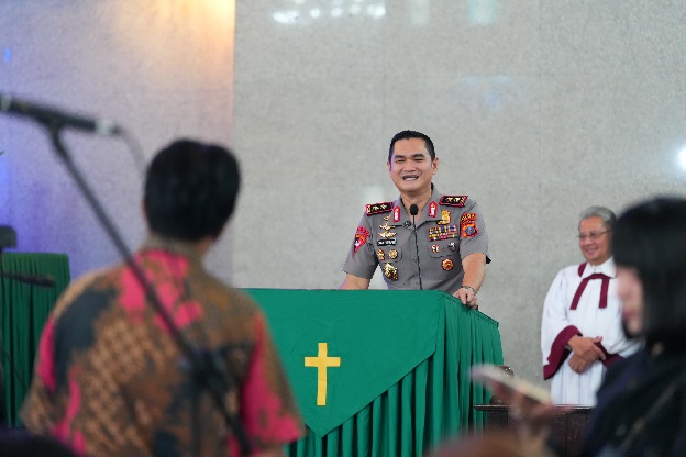 Minggu Kasih di Gereja HKBP Sudirman, Kapolda Sumut Ajak Masyarakat Perangi Narkoba dan Jaga Kamtibmas