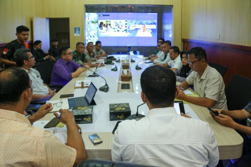 Wali Kota Wesly Pimpin Rakor Siaga Darurat Bencana Kabut Asap di Siantar